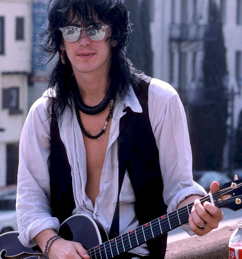 Foto Izzy Stradlin